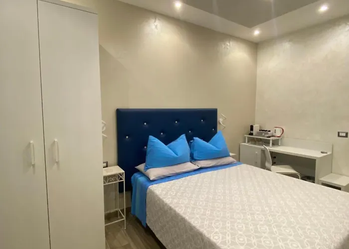 Domus Cinecitta Bed & Breakfast 4*
